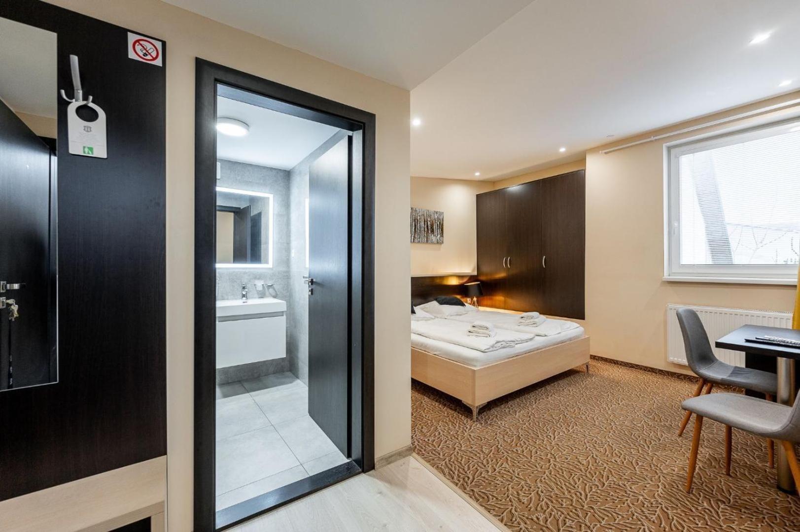Hotel Zlate コシツェ エクステリア 写真